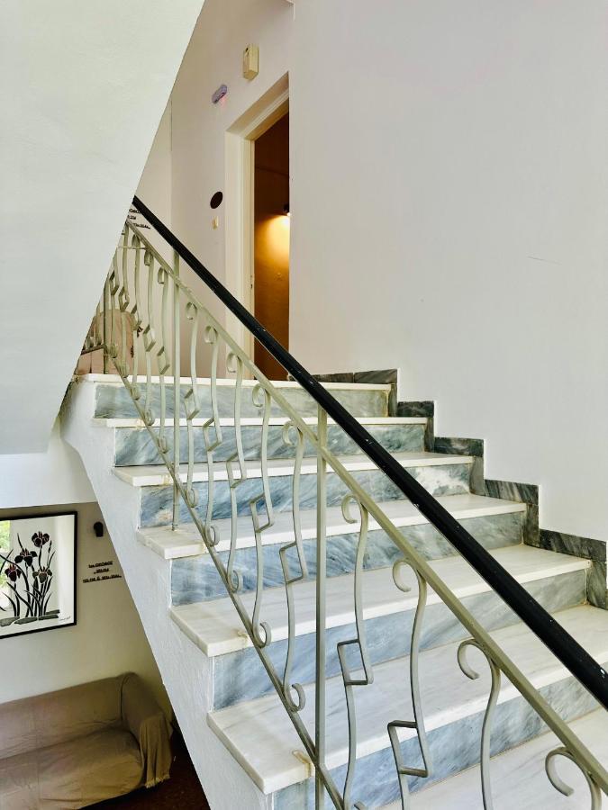 Ancora Hotel Порос Экстерьер фото